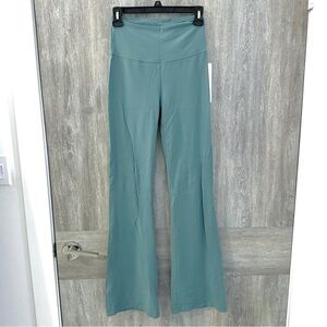 Lululemon Groove Pant - Tidewater Teal - Size 6 NWT *Nulu